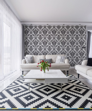 Stilvolles Wohnzimmer in Schwarz und Weiß