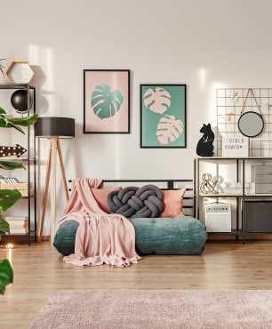 Pastellfarbenes Wohnzimmer im skandinavischen Stil