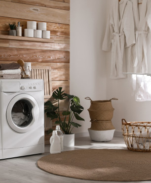 Raum mit Waschmaschine und Trockner