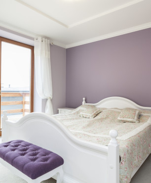 Ein violettes Schlafzimmer einrichten