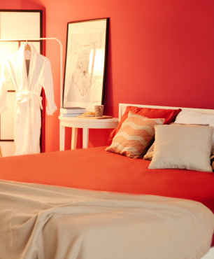 Rotes Schlafzimmerdesign