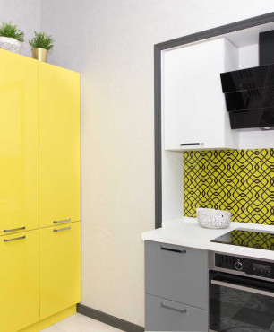 Kleine Küche gelb und grau
