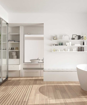 Weißes Badezimmer mit Holzboden