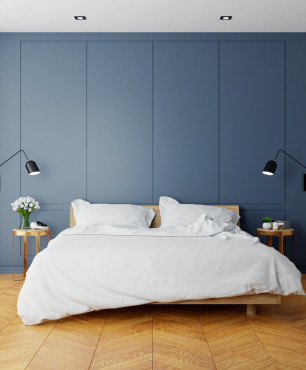 Schlafzimmergestaltung mit blauen Wänden