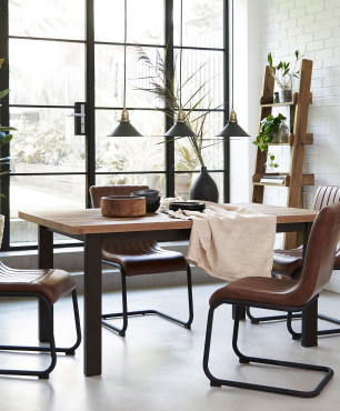 Stilvolle Esszimmerstühle aus Leder